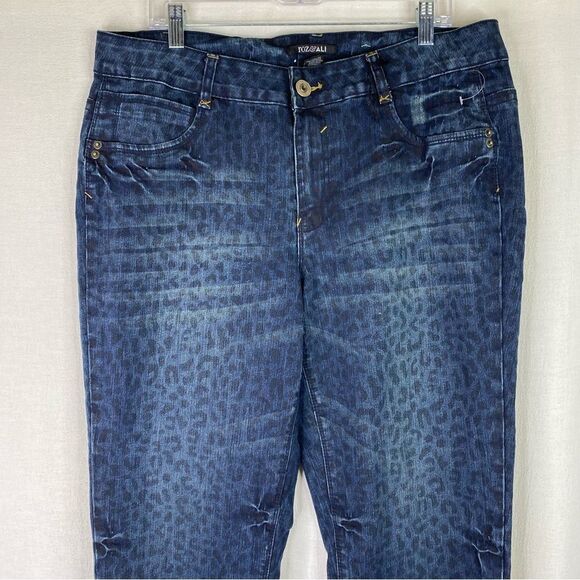Roz & Ali Jeans Women's 16 Plus Size Leopard Print Skinny Denim Stretch Pockets - Picture 3 of 11